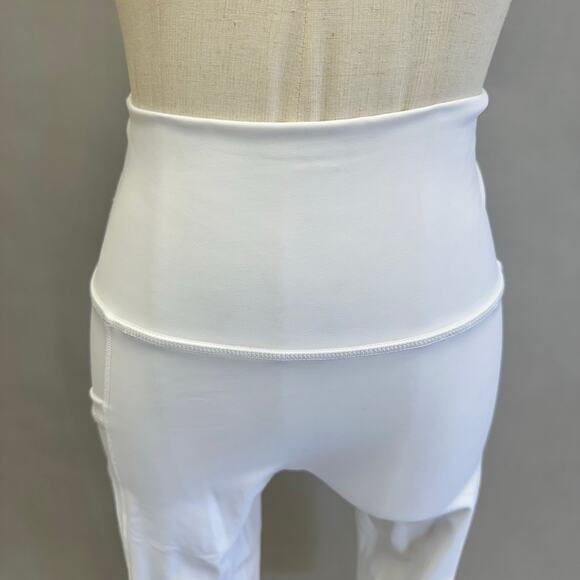 OFFLINE By Aerie Goals High Waisted 7/8 Legging in White Sport Inseam size - Picture 7 of 14